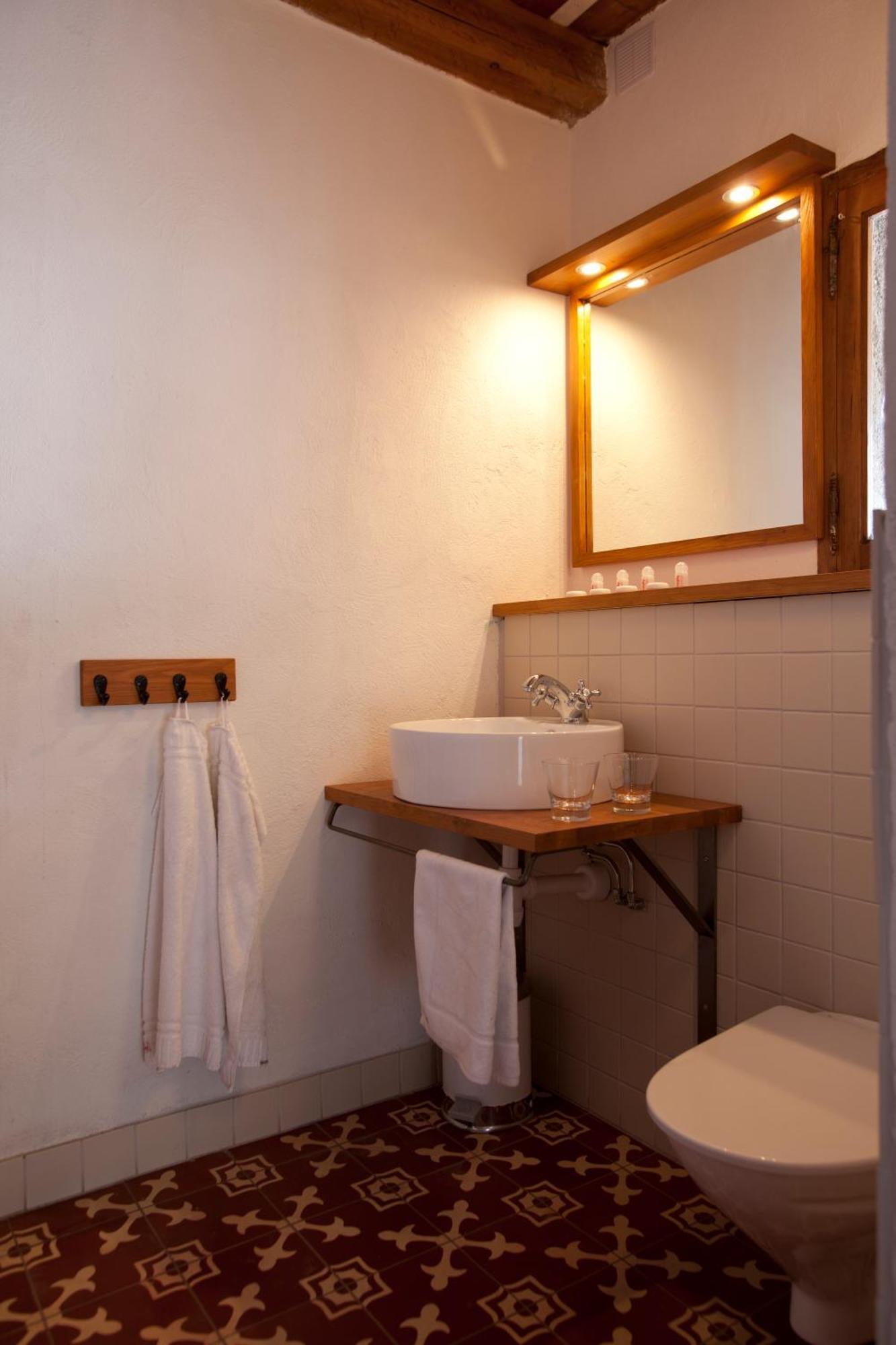 לה סאל-לס-אלפ Langley Hotel La Vieille Ferme חדר תמונה